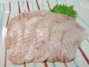 松川ガレイの刺身（レモンパイの料理）