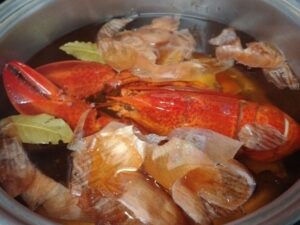 オマール海老の下茹で