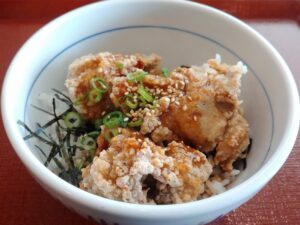 なか卯「鶏から丼」