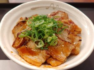 松屋「炙り十勝豚丼」