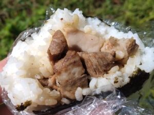 和牛塩レモンおにぎり（レモンパイの料理）