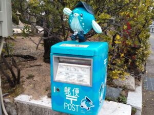 10日九州旅 （赤間神社の郵便ポスト）2-5