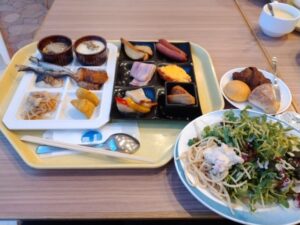 10日九州旅 （ホテル京セラの朝食）7-1