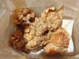 10日九州旅（別府湾SAの中津から揚げ）8-20