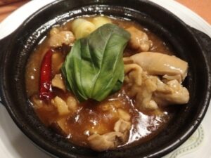 バーミヤン「三杯鶏」
