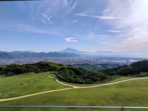 日本平ホテルの朝の景色