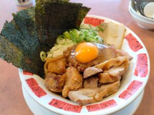 バーミヤン「冷やしまぜそば（トッピング全部）」