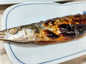 サンマの塩焼き（レモンパイの料理）