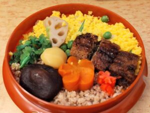 自笑亭の浜の釜めし 2