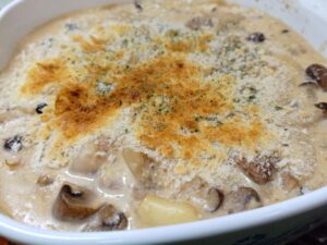 豚肉のクリームマッシュルーム煮(レモンパイの料理)