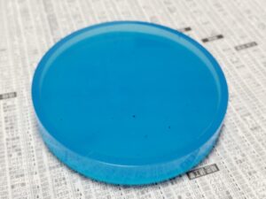 2液性レジンで作った丸型の小物入れ 1