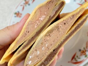 【ファミマ×マルコリ】ショコラと洋梨のクレープ 3