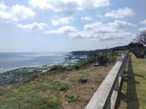 八重瀬町の甲斐の塔 3