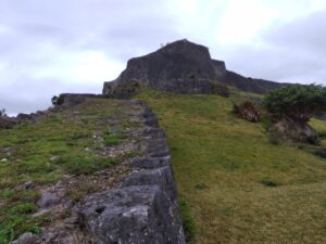 うるま市の勝連城 9