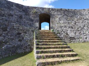 読谷村の座喜味城跡 3