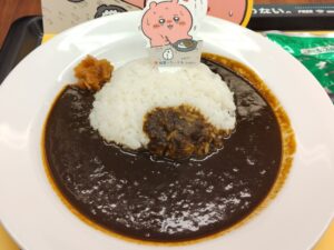 松屋「ちいかわ鬼辛カレー」