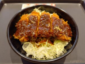 松のや「味噌ロースかつ丼（味噌汁なし）」