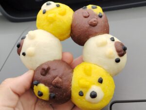 ぐぅぴぃひろばで買ったちぎりくまちゃん（天然酵母パン）