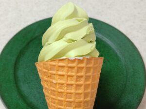 ローソン×森半コラボ「宇治抹茶ワッフルコーン」3