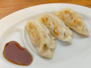 白餃子（利尻らーめん味楽）