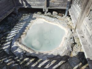 登別温泉の地獄谷 3