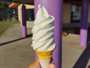 ソフトクリーム（三星苫小牧本店）